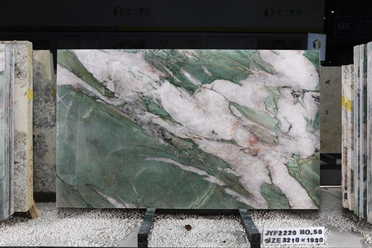 Cristallo Tiffany Quartzite